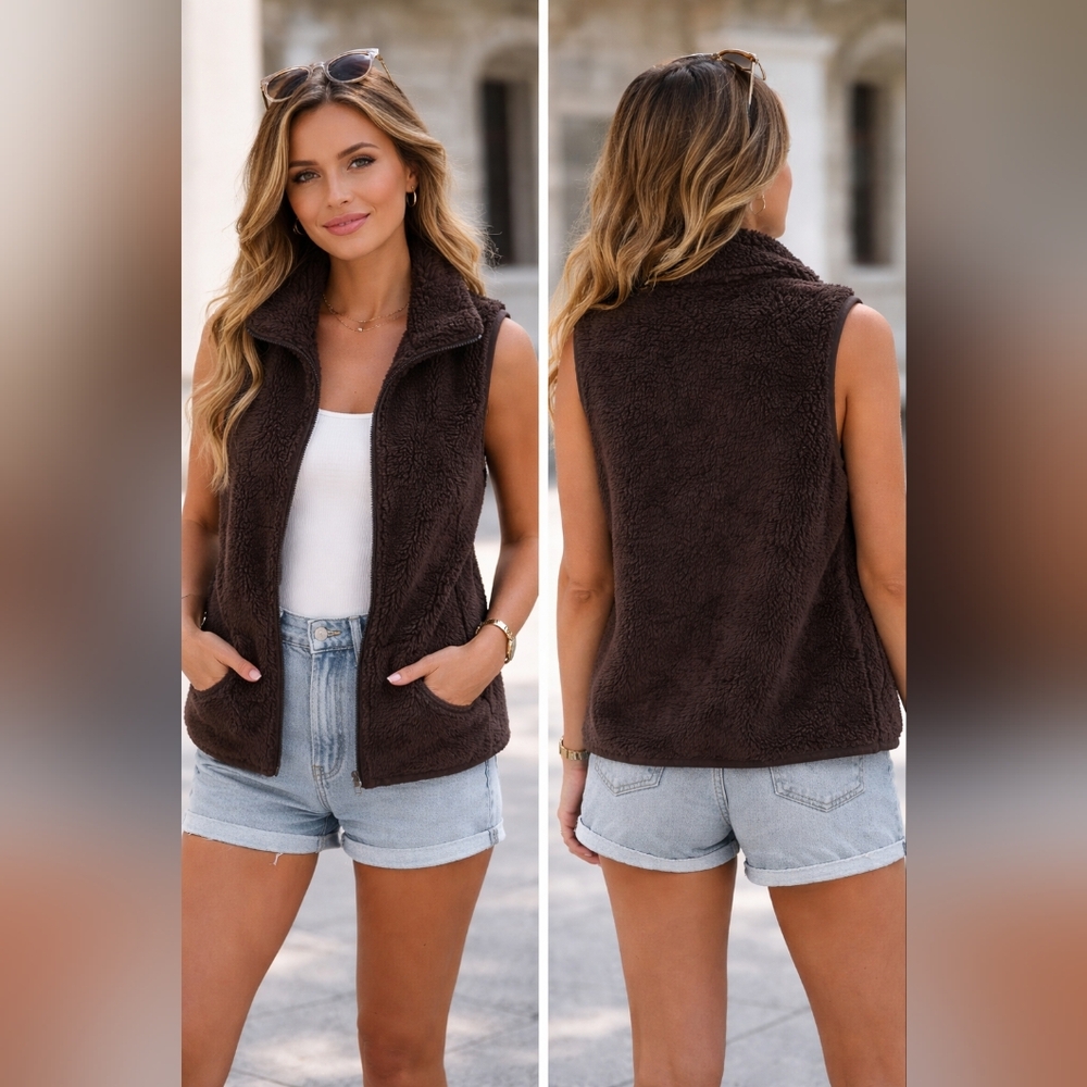 Women's‎ Black Fleece Vest